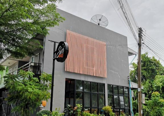 Makham Tia House | Siri Guesthouse @ Surat Thani