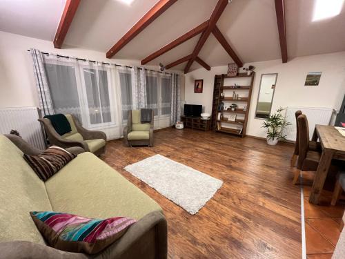 Esztergom Apartment | Sisi apartman