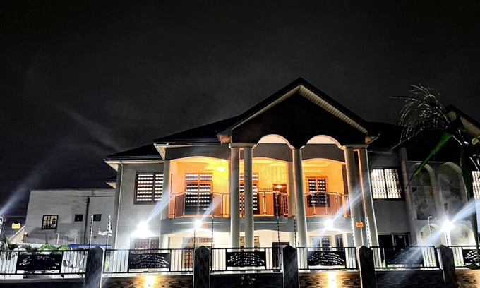 Teshie House | Six-Bedroom Luxury House All Ensuite at East Legon, Accra