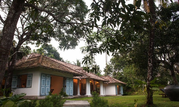 Weligama Villa | Six bedroom eco chic villa | Weligama