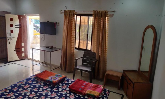 Mhsala Bed & Breakfast | Six seasons shrivardhan