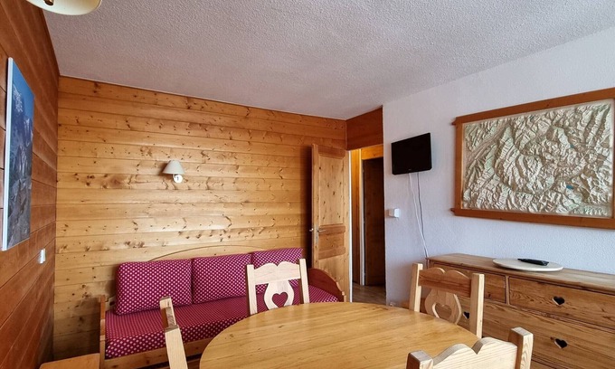 Plagne Centre Apartment | Ski-in/Ski-out 3-Room Apartment with Balcony, Sleeps 6, Central Location in Plagne Centre