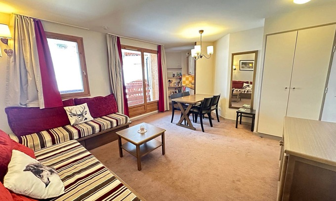 Les Claux Apartment | Ski-In/Ski-Out: Spacious Apartment with Balcony, Pool, and Parking