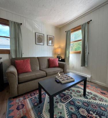 Bessemer House | Skiing in Style at Powderhorn Mountain