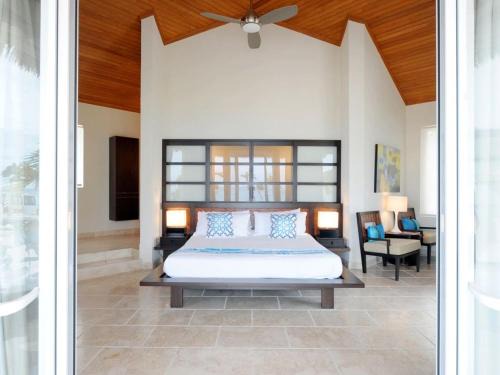 Governor's Harbour House | Sky Beach Club Bungalow cabin