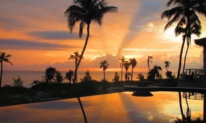 Governor's Harbour Villa | Sky Beach Club Villa Waterfall 1 4 Bedroom Villa