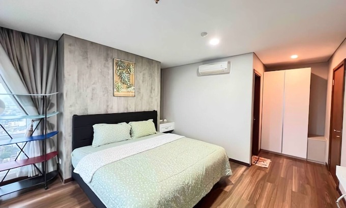 Pluit Apartment | Sky Heaven Greenbay in North Jakarta