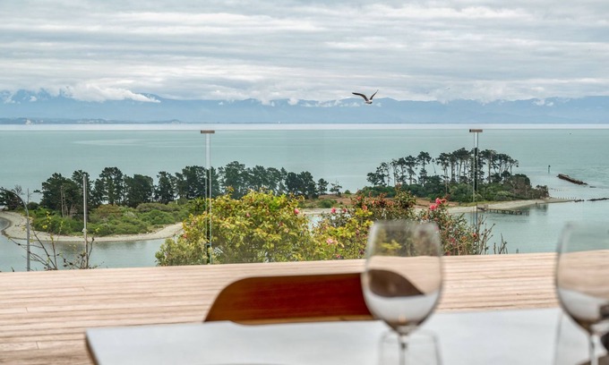 Britannia Heights House | Sky High Retreat a hidden gem that offers everything you can ask for