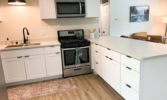 Soldotna Apartment | Skyline Suites, Soldotna, AK - Close to Sports complex and Tsalteshi trails