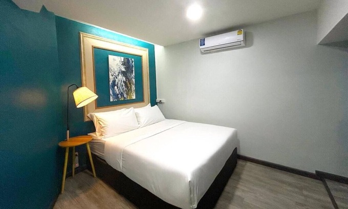 Makkasan Apartment | SkyLink Homes Classic Studio - Airport Link Prattunam Station