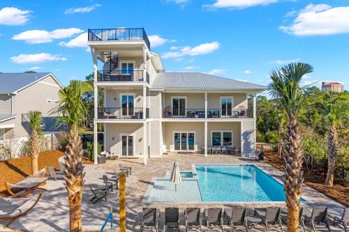 Gulf Pines House | Skys Oasis by Travel Life Vacations