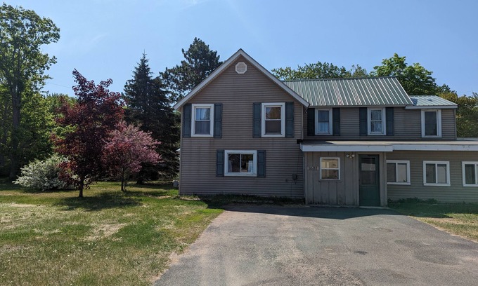 Upper Peninsula Michigan House | Sledders paradise. Home located across the street from riding trails.
