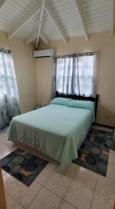 Saint Paul Parish House | SledgeO's Guest House