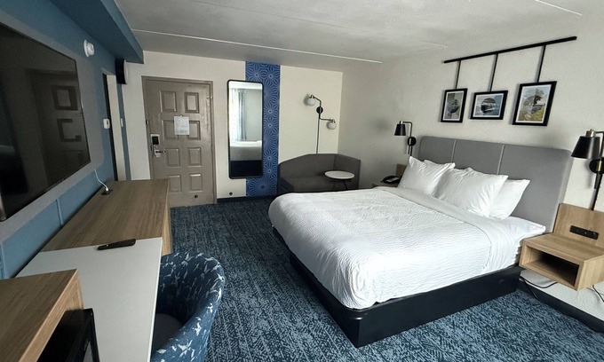 Merrillville Hotel | Sleep Inn & Suites