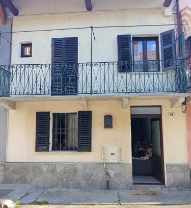 Nizza Monferrato Apartment | Sleep & Relax