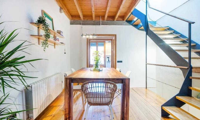 Barri Vell Apartment | Sleep & Stay Arab Baths Penthouse Apartment
