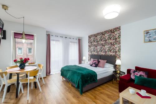 Poznan City Center Apartment | Sleepway Apartments - English Dream