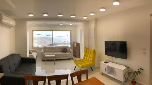 Majdal al-Shams House | SleepWell Suite