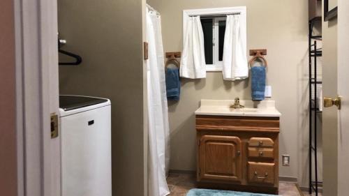 Mendenhaven Apartment | Sluice Box - Affordable, Convenient, and near Mendenhall Glacier- DISCOUNTS ON TOURS!