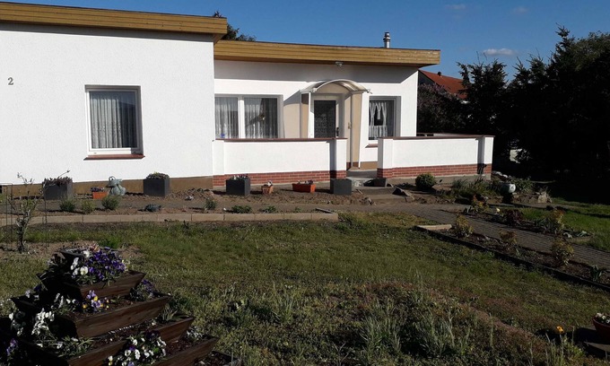 Langhagen House | Small Bunglow Thea - two room bungalow