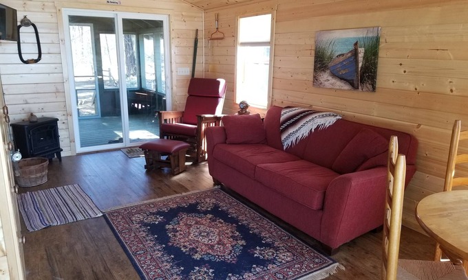 Stone Lake Cabin | Small cabin on Musky Bay, Lac Court Oreilles 14 miles south of Hayward WI