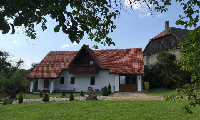 Cisnadioara Other | Small Farmhouse, newly renovated, located in an authentic Romanian village