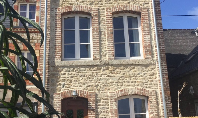 Barfleur House | Small fisherman's house, superb sea view