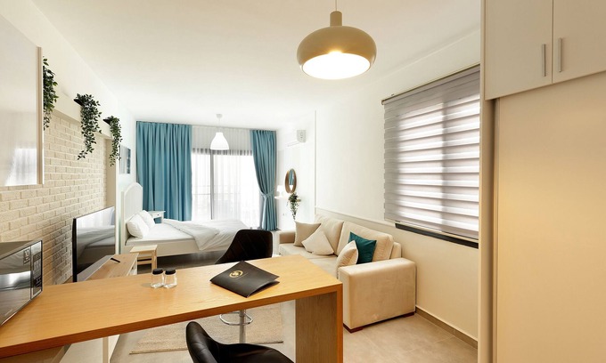 Trikomo Apartment | "Small refuge" - with wellness only 800m from the sea
