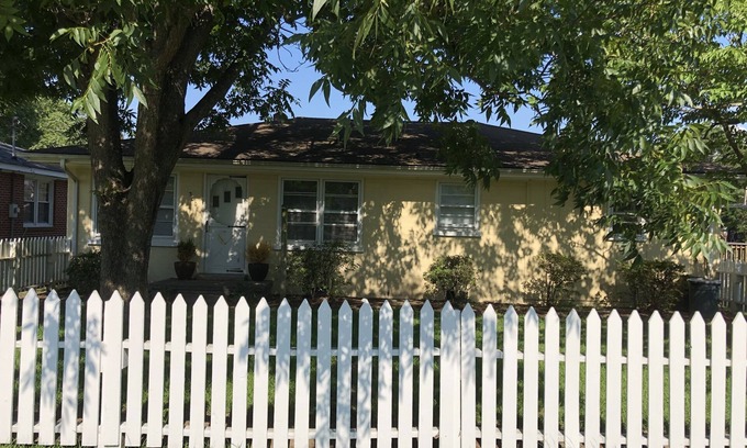 Pikeville House | Small town house !