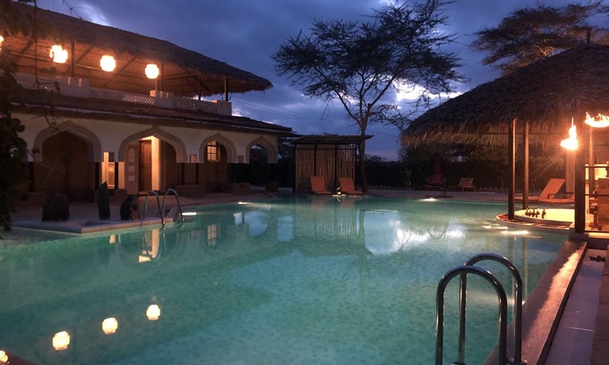 Athi River Hotel | Small World Country Club