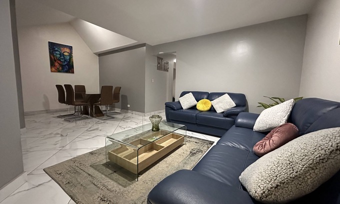 Brasil House | SmallLuX House 8min from Airport