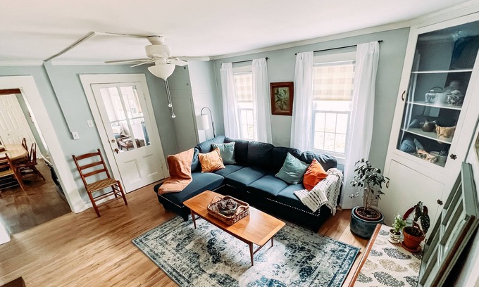Earlville House | Smalltown home away from home in Earlville, NY