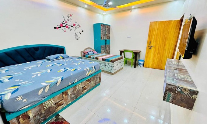 Gorakhpur House | Smart Stays