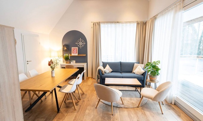 Bad Zwischenahn Apartment | SmartFewo: Haus Luft | Penthouse | Sauna | Park - Residence by the small sea