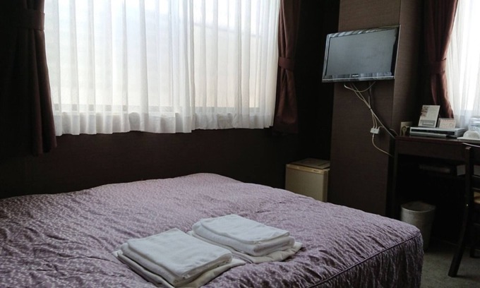 Abeno Hotel | Smoking Double bed 24 hours free drink service /Osaka Ōsaka