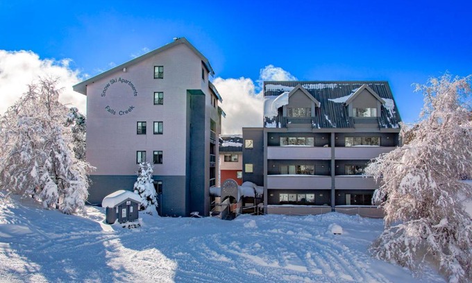Falls Creek Apartment | Snow Ski Apartments 32