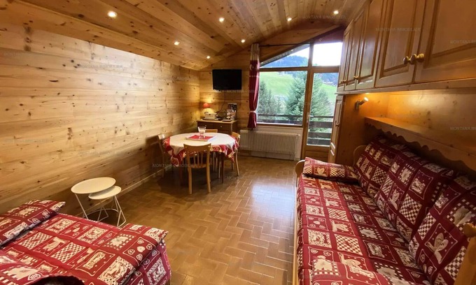 Le Chinaillon Apartment | Snow White Residence 2 - Spacious two-room apartment for 5 people in the heart of Chinaillon