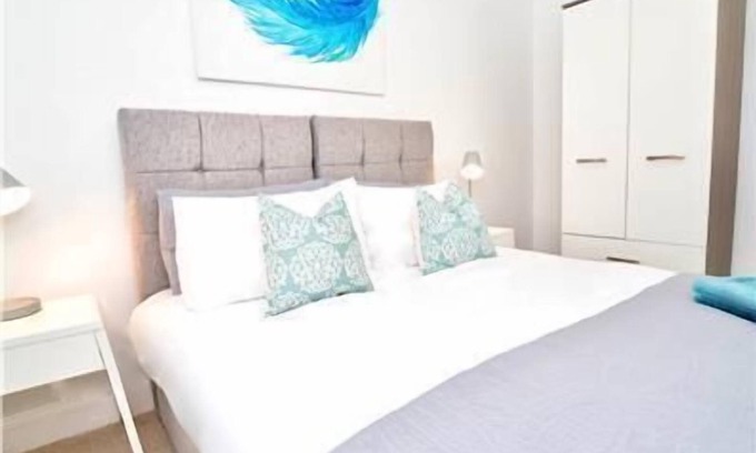 Helensburgh Apartment | Snug - Tur Sealladh Apartment