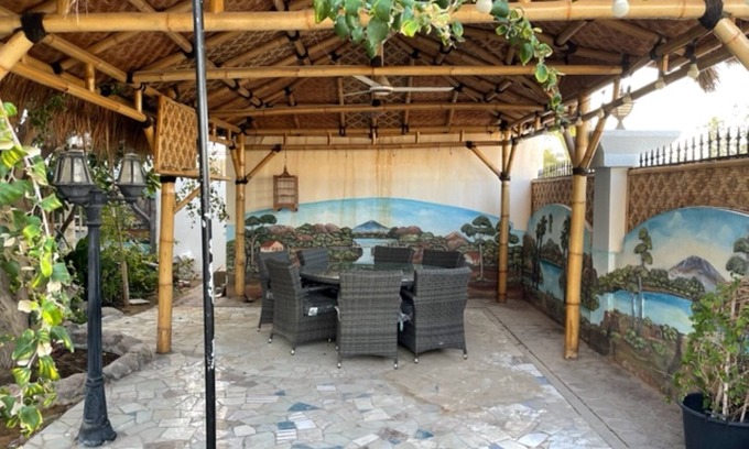 Abu Dhabi House | SOCIALIZED, ROMANTIC, 20 MINUTES TO ABU DHABI INT AIR PORT, 3MIN TO GROCERY/REST