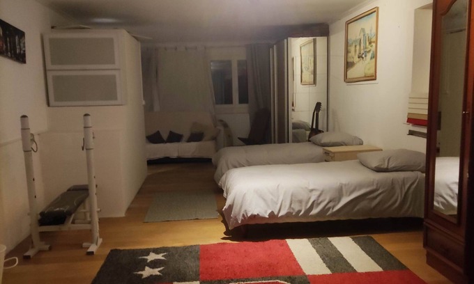 Ris Orangis Bed & Breakfast | Softness and serenity