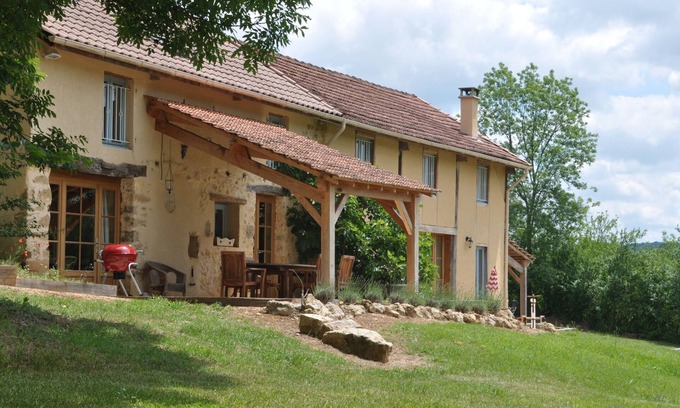 Saint-Pompont House | * Sol du Mazel * Child Friendly Holidays. Dordogne. DISCOUNTS available!