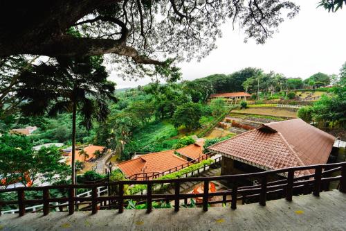 Pansol Resort | Sol Y Viento Mountain Hot Springs Resort