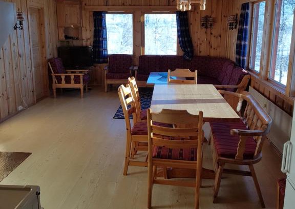 Al Municipality House | Solstua Three-bedroom Cottage