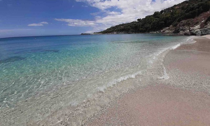 Agii Apostoli House | Sonia Rustic Mansion - 5bd 30 Sec Walk To Beach!