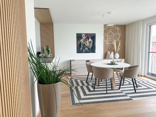 Seekirchen am Wallersee Apartment | "SONNENGRÜN" - Premium Apartments Seekirchen, Balkon