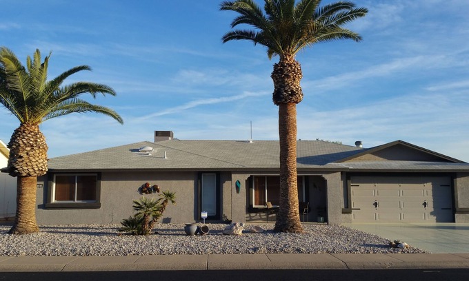 Sun City West House | Sonnet Sunshine Retreat - Your Home Base in Sunny Sun City West!