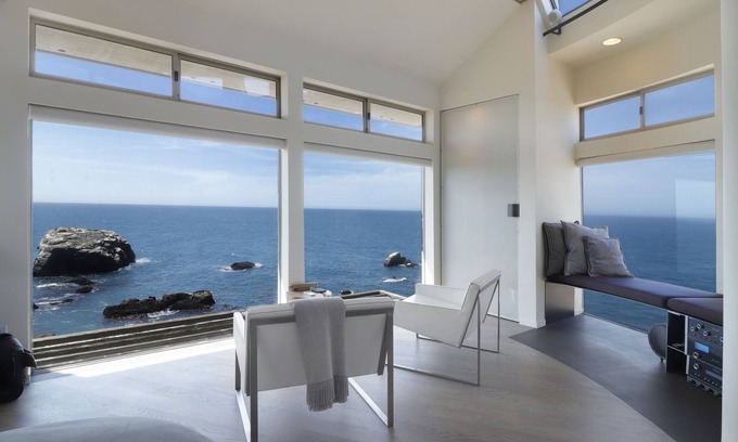 Jenner House | Sonoma Coast~Spectacular Ocean Front Views~Timber Cove