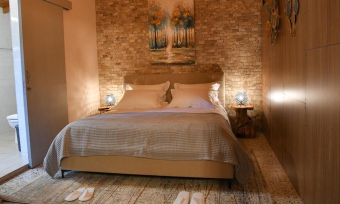 Askas Bed & Breakfast | Sophias Cottage