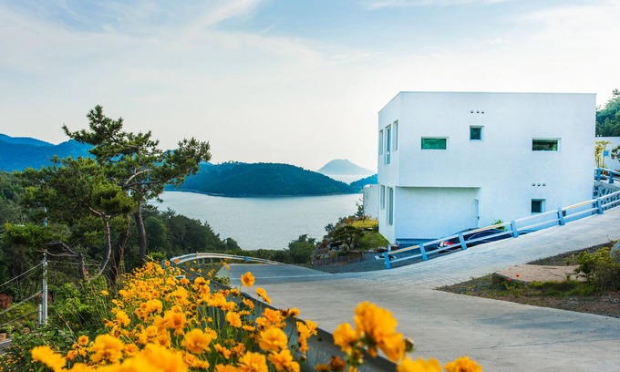 Goheung Condo | Sosiega Hue Pension