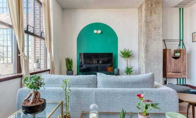 West Poplar Apartment | Sosuite | 1BR Penthouse w W/D, Gym, On-Site Bar